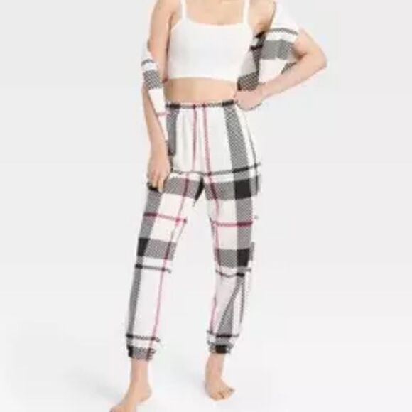 Colsie Plaid Sweatpants XS - Picture 1 of 5